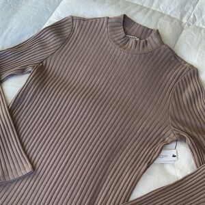 Liverpool Ribbed Long Sleeve Sweater,SM